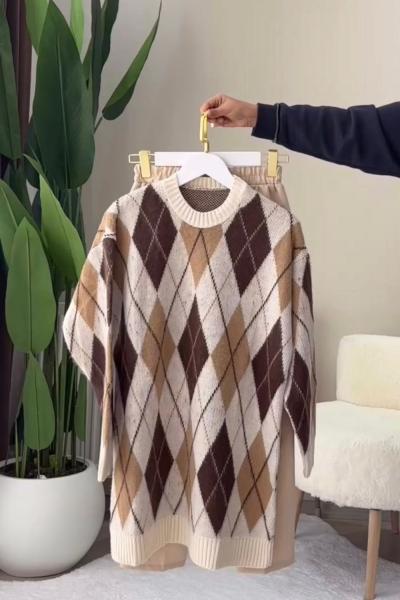 Baklava Desen Kazak Krem