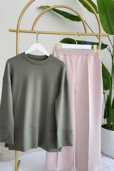 Kol Detaylı Sweat Yeşil Pantolon Bej  ..
